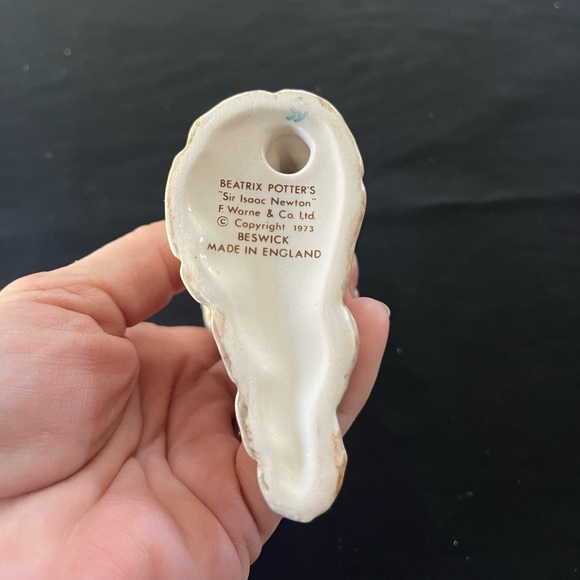 Beatrix Potter’s “Sir Isaac Newton” - Picture 5 of 5